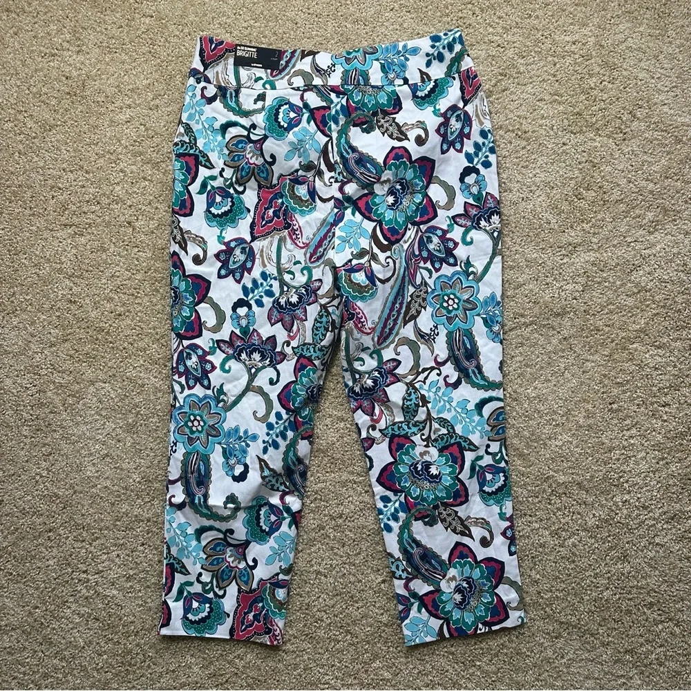 Chico’s So Slimming Brigitte Crop Pants Size 2 (US 12) Floral Stretch - Picture 4 of 8